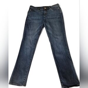 SOLD! PLEASE DO NOT BUY. Authentic Fit Slim Ankle Jeans